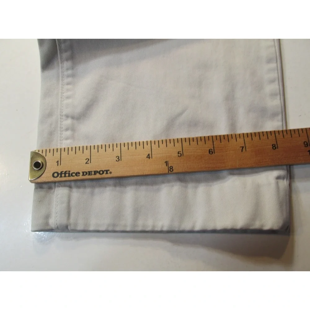Levi Strauss Men 36x32 White Khaki Chino Pants Flat Front Mid Rise Straight